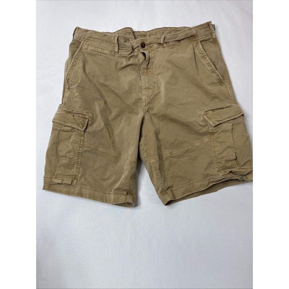 American Eagle Cargo Shorts Mens 38 Khaki CLASSIC distressed Extreme Flex Y2K*